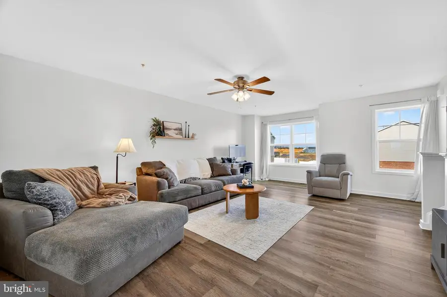 71 Carnes Way, Martinsburg, WV 25403 - Image #3