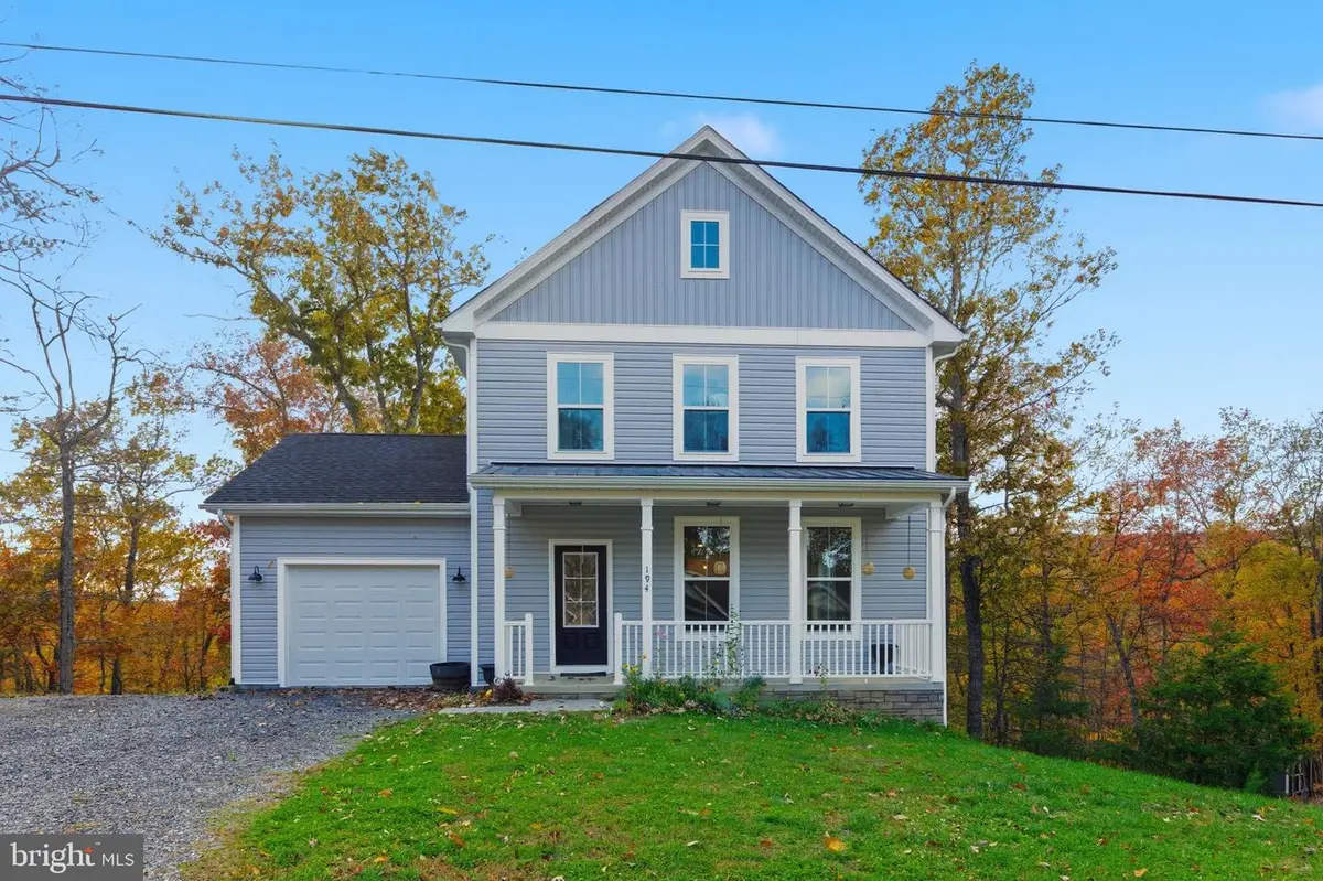 194 Nemacolin Trl, Hedgesville, WV 25427 - Image #1