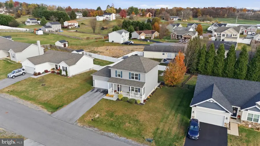 76 Twickenham Dr, Martinsburg, WV 25403 - Image #3