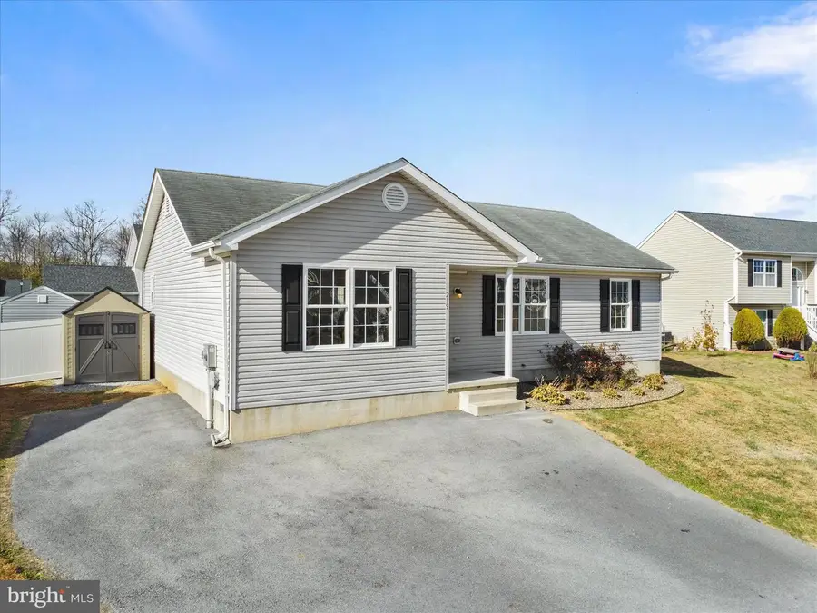 219 Job Rd, Inwood, WV 25428 - Image #2