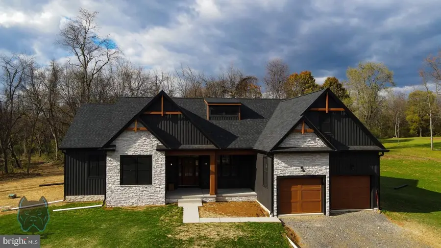 234 Stormfield Dr W, Martinsburg, WV 25404 - Image #3