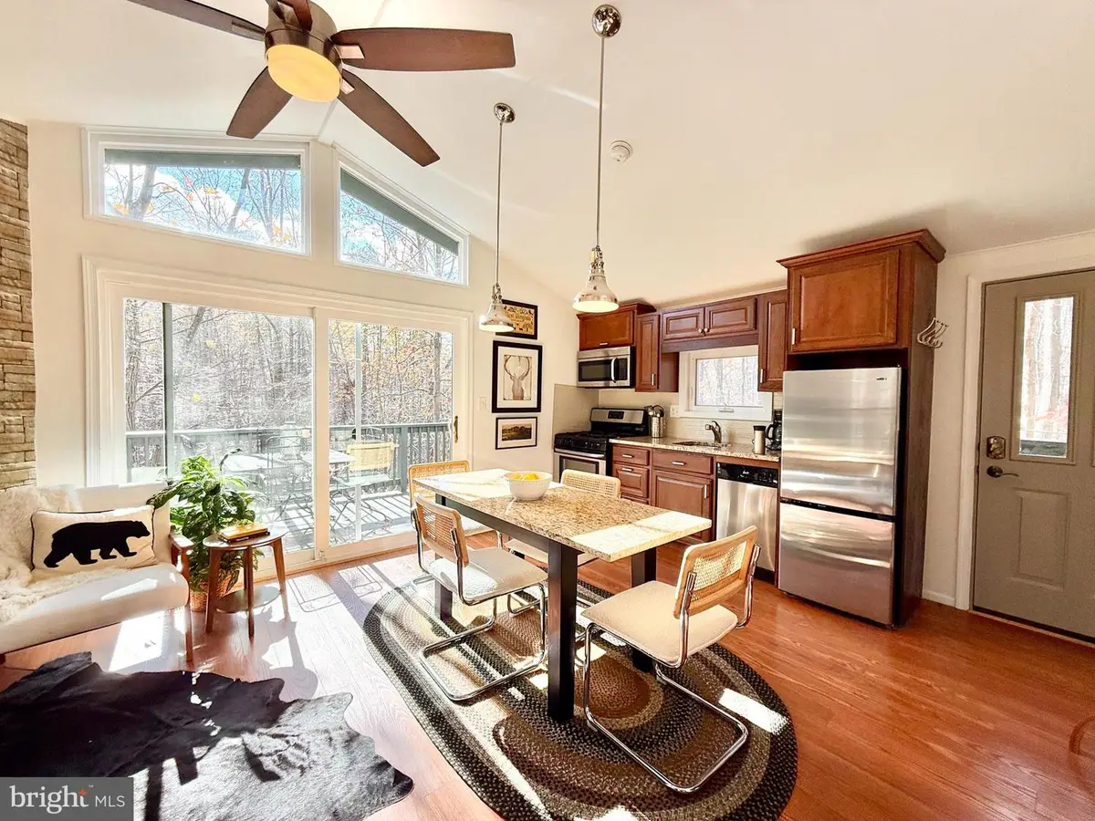 120 Conifer Lane, Hedgesville, WV 25427 - Image #1