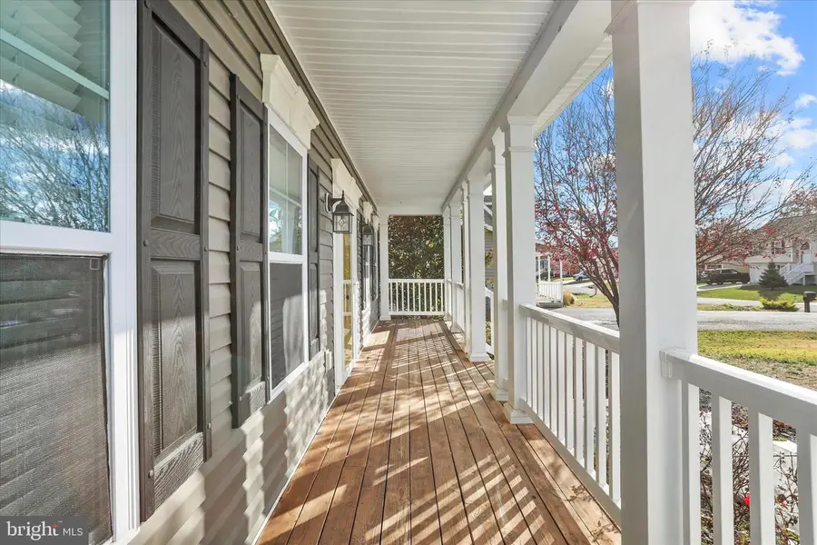 398 Wren St N, Martinsburg, WV 25405 - Image #2