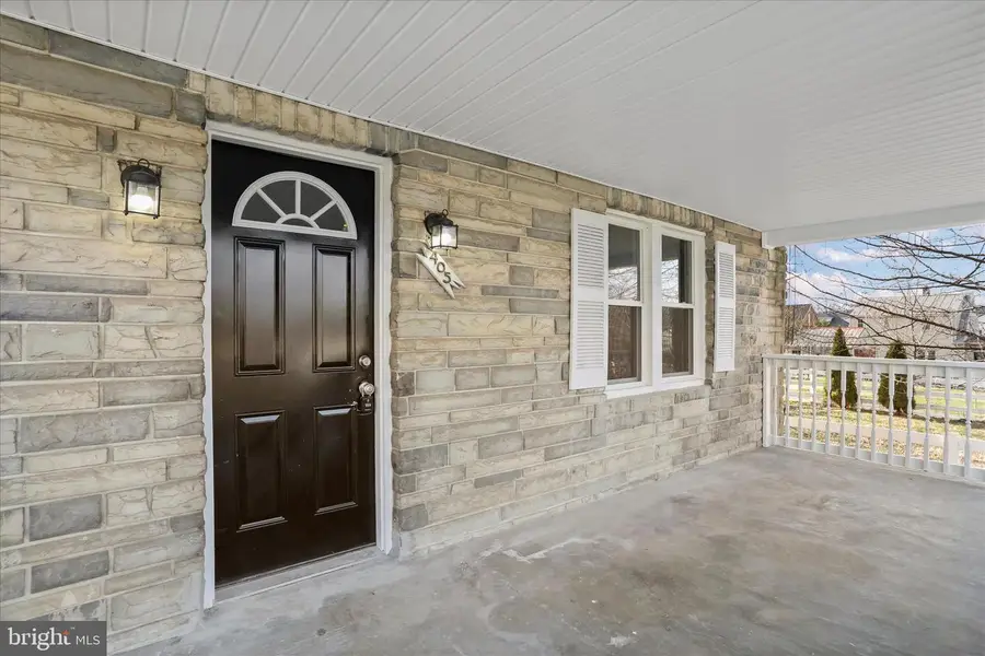 405 Bowers St, Martinsburg, WV 25401 - Image #2