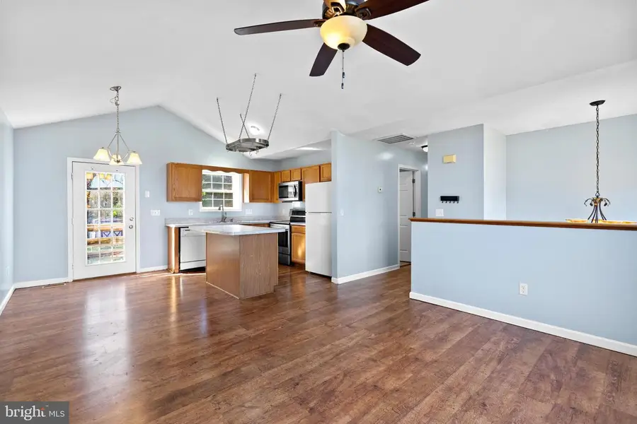 386 Moonlight Ln, Martinsburg, WV 25404 - Image #3