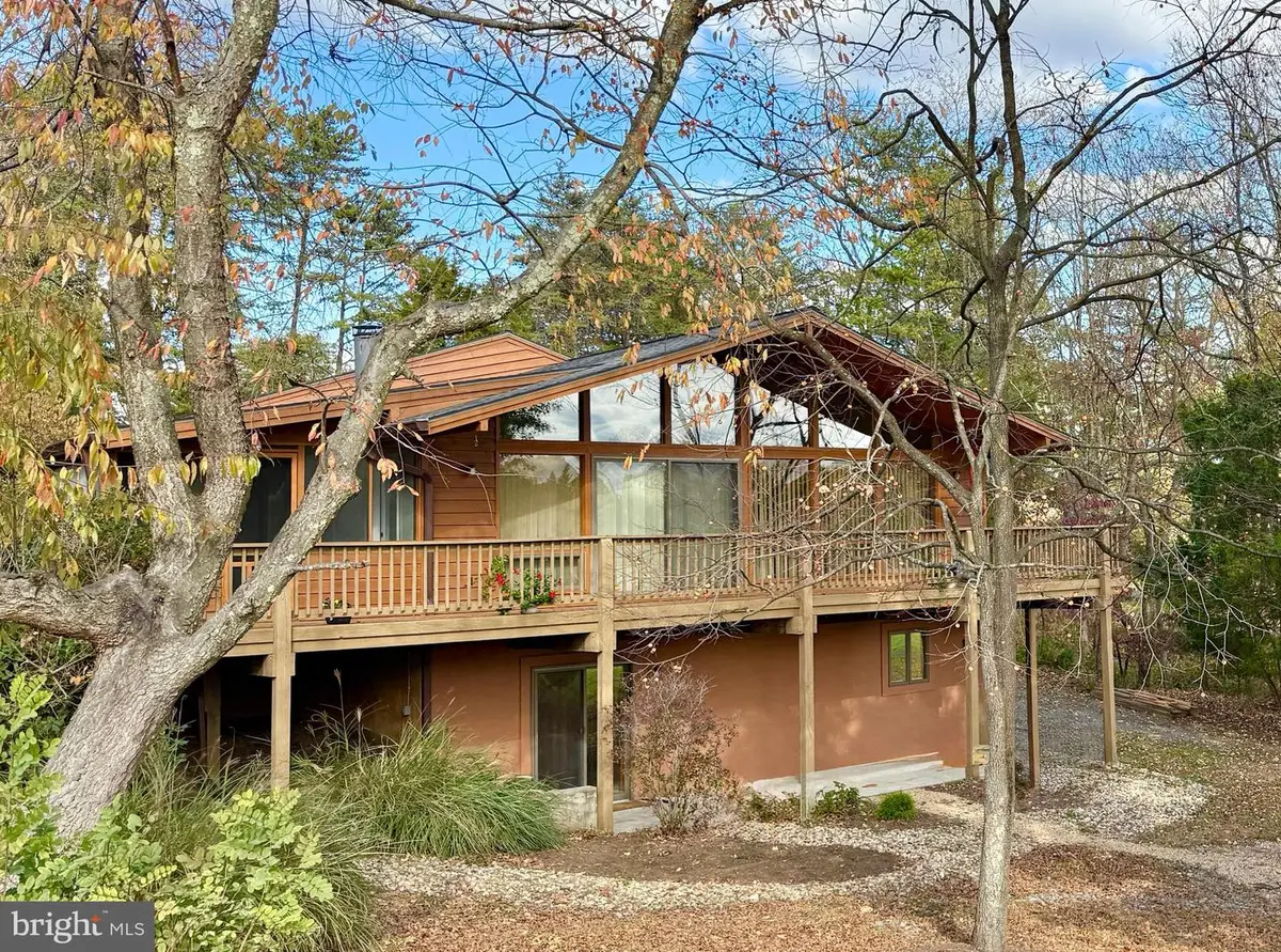 417 Tecumseh Trl, Hedgesville, WV 25427 - Image #1