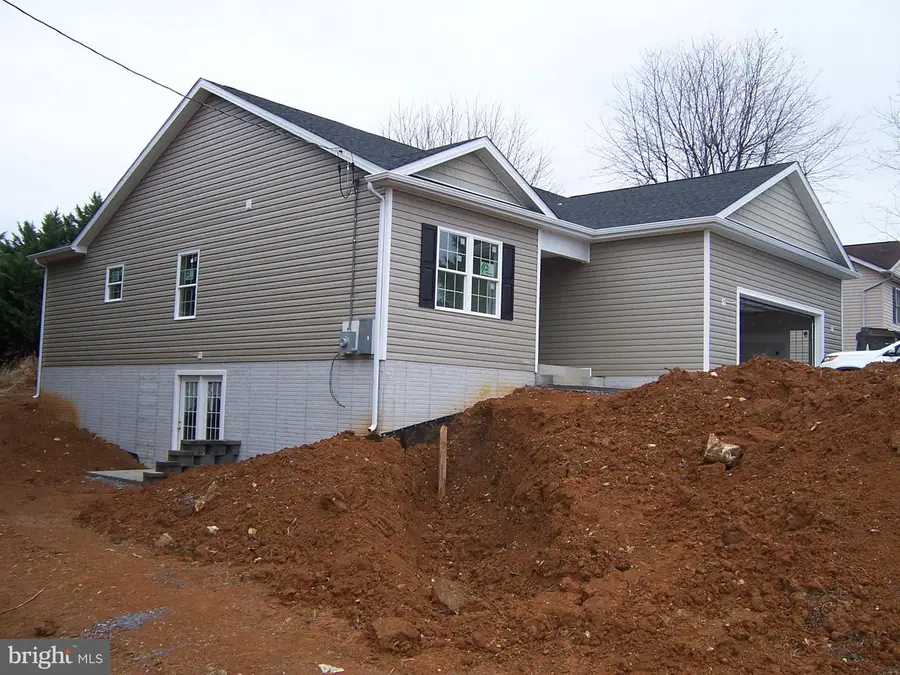 224 Isaac Drive, Bunker Hill, WV 25413 - Image #2