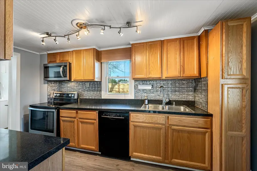 53 Diane Dr, Martinsburg, WV 25404 - Image #2