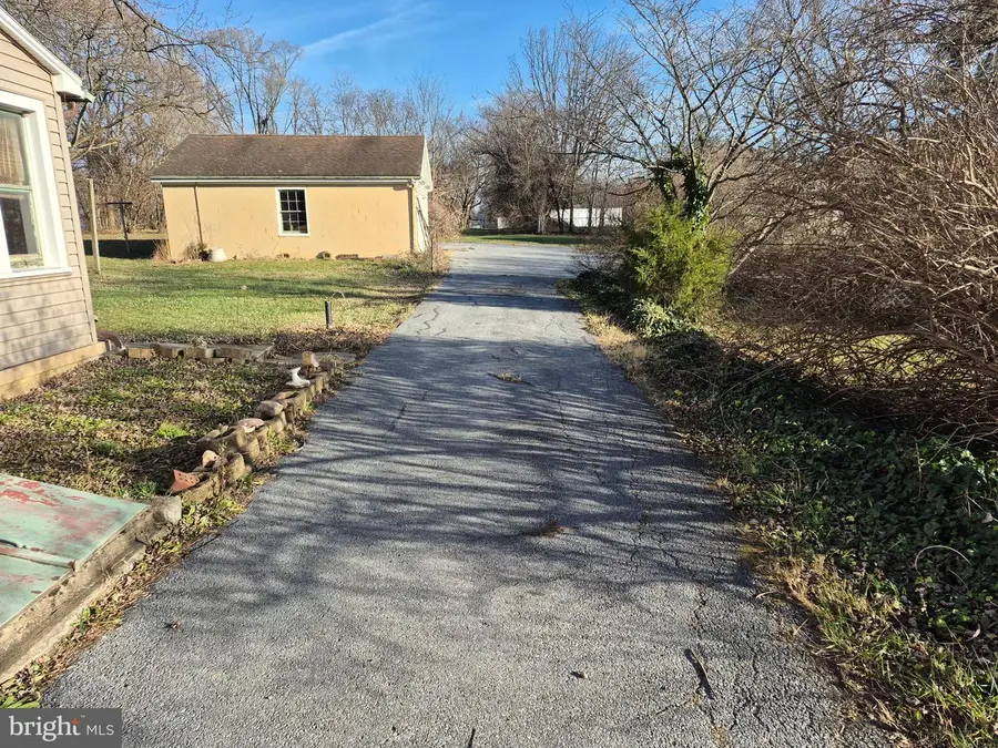 10167 Winchester Ave, Bunker Hill, WV 25413 - Image #2