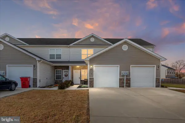 45 Beaulah Ct, BUNKER HILL, WV 25413