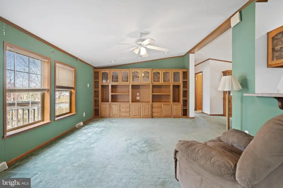 305 Bedington Rd, Martinsburg, WV 25404 - Image #3