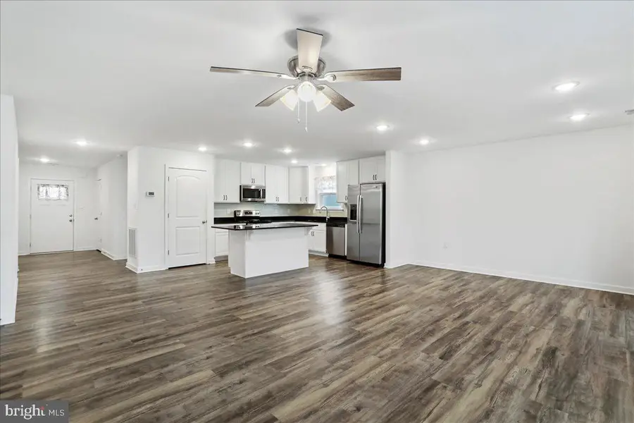 567 Dripping Spring Dr, Hedgesville, WV 25427 - Image #3