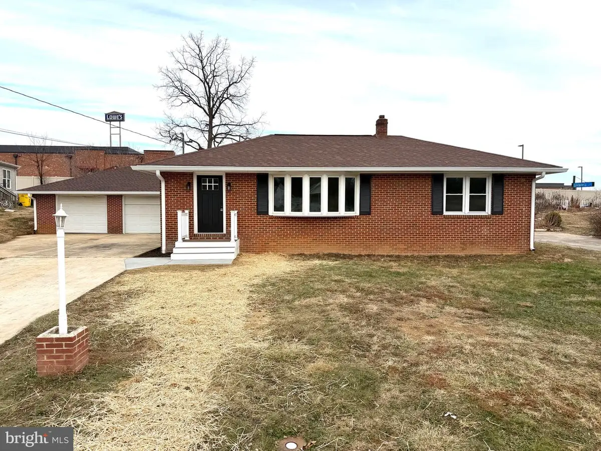 178 Bernice Ave, Martinsburg, WV 25405 - Image #1