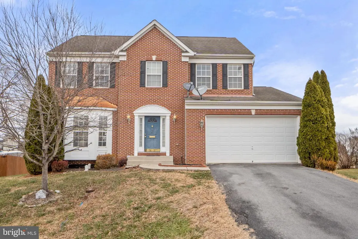 107 Milkweed Ln, Bunker Hill, WV 25413 - Image #1