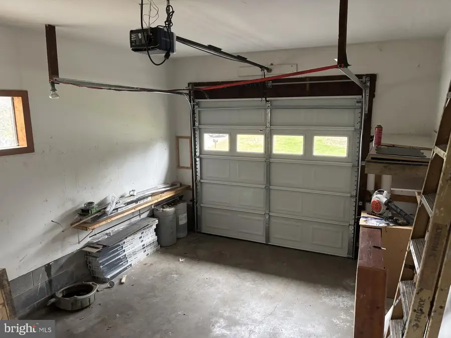 142 Tammy Ln, Martinsburg, WV 25405 - Image #3