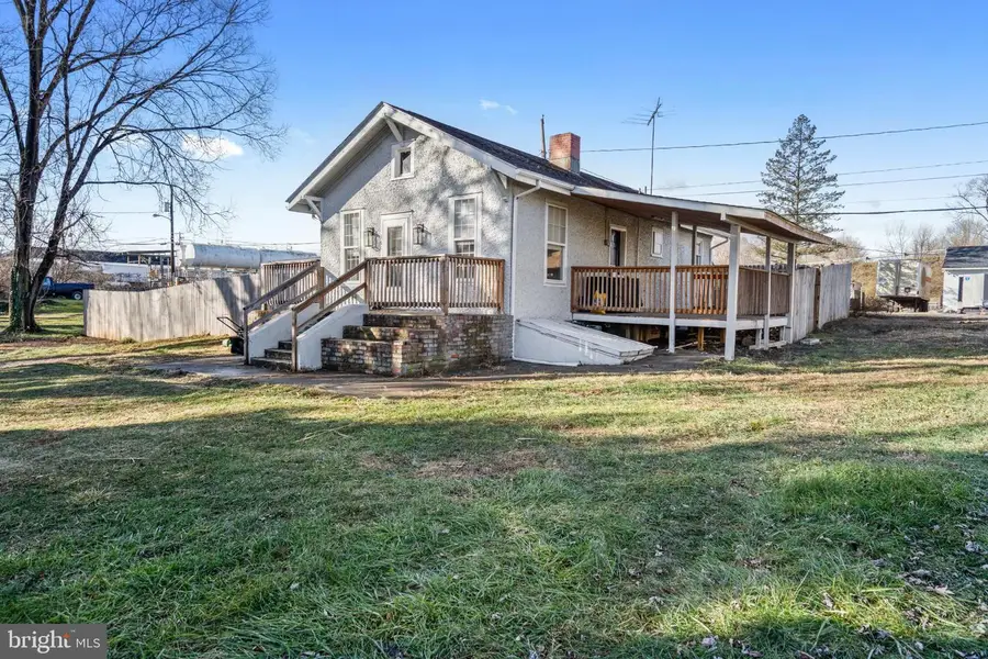 360 Boyd Ave, Martinsburg, WV 25401 - Image #2