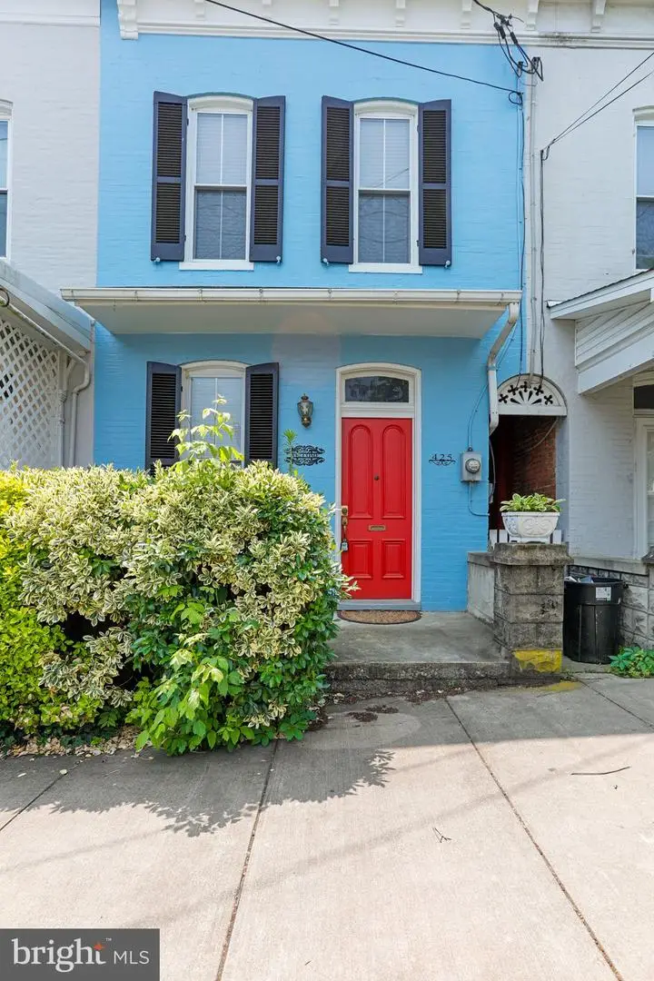 425 W Martin St, Martinsburg, WV 25401 - Image #1