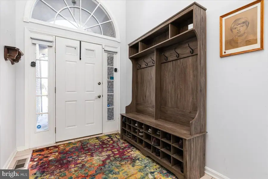 14 Ambler Ln, Falling Waters, WV 25419 - #2