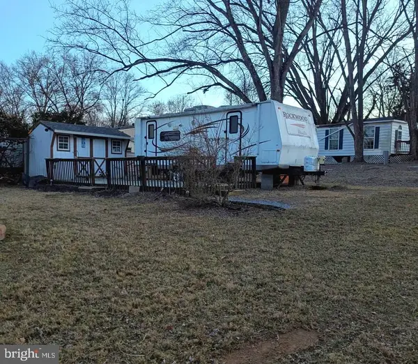 Block 87 Lot 4 Pikers Peak Drive, FALLING WATERS, WV 25419
