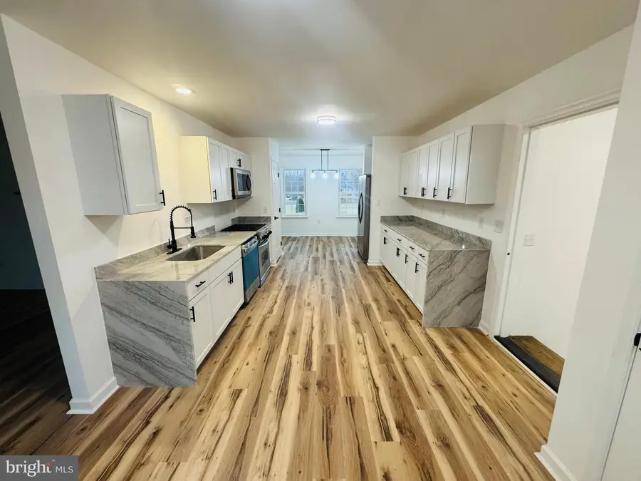 1812 Files Cross Rd, Martinsburg, WV 25404 - Image #2