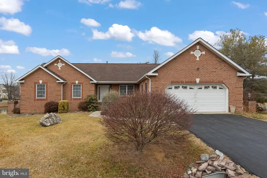 31 Bramblewood Ct, Martinsburg, WV 25403 - Image #2