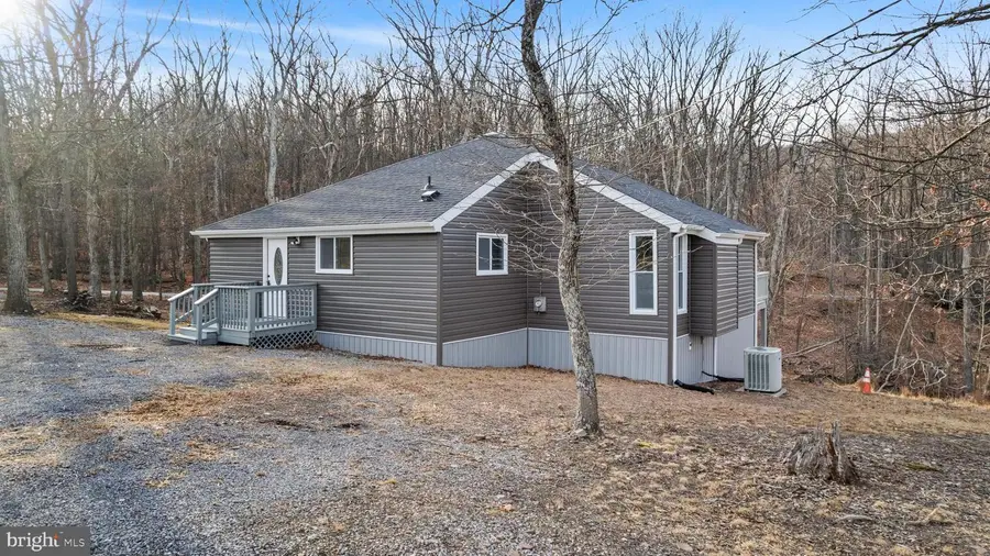 23 Ottawa Trl, Hedgesville, WV 25427 - #2