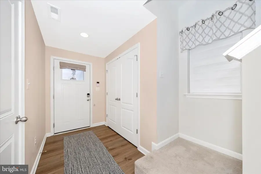 11 Clifton Manor, Falling Waters, WV 25419 - Image #2