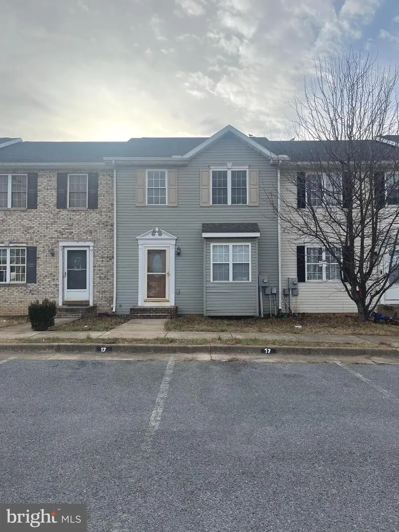 17 Electra Ct, Martinsburg, WV 25401 - Image #2