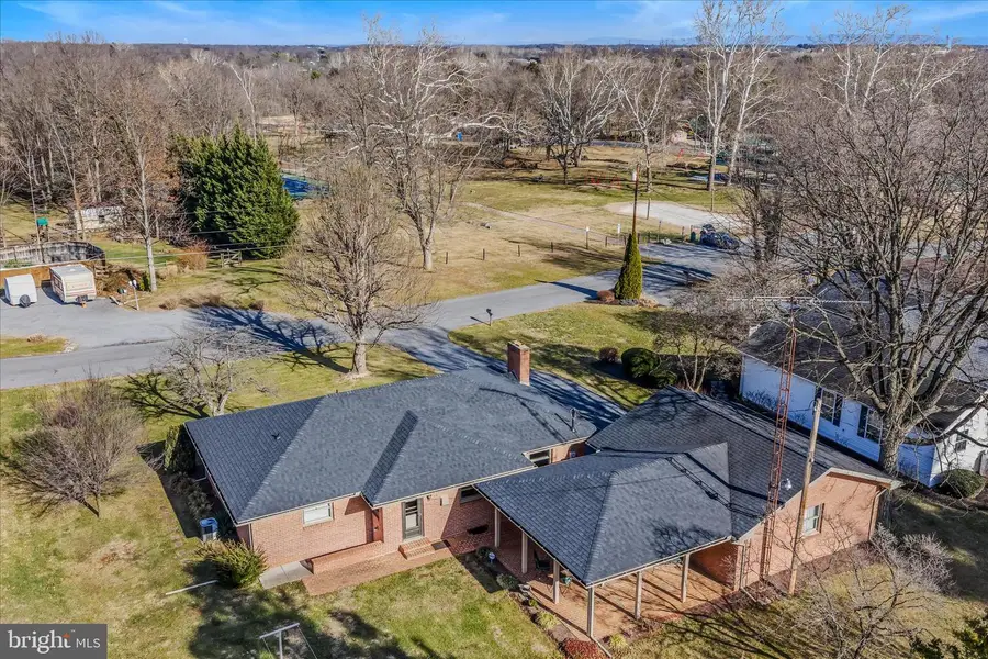 1507 Memorial Park Ave, Martinsburg, WV 25401 - Image #3