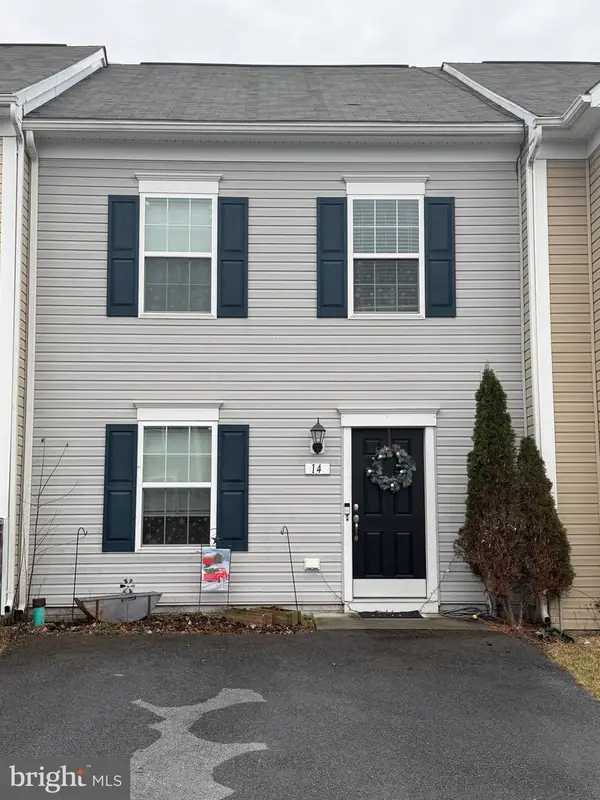 14 Teakwood Dr, MARTINSBURG, WV 25404