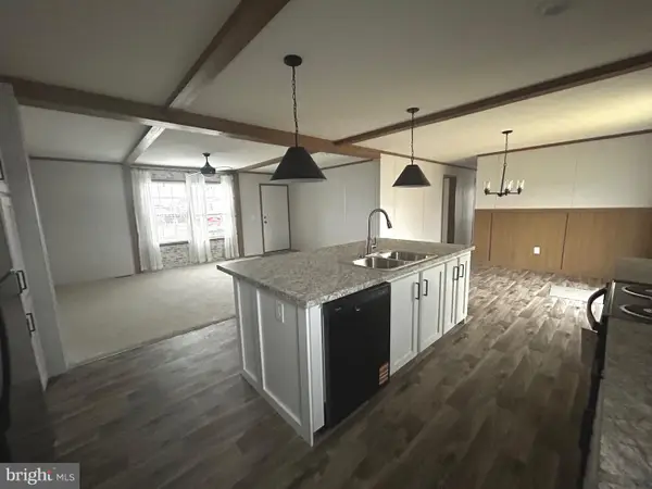 41 Apollo Court, MARTINSBURG, WV 25405