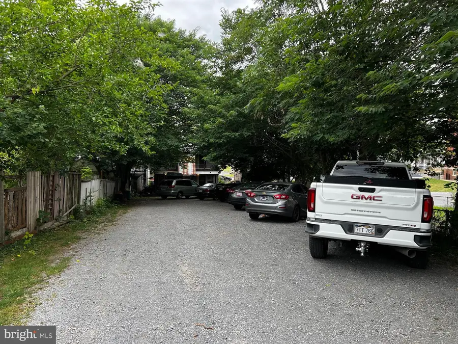 535-537 Roundhouse Way, Martinsburg, WV 25404 - Image #2