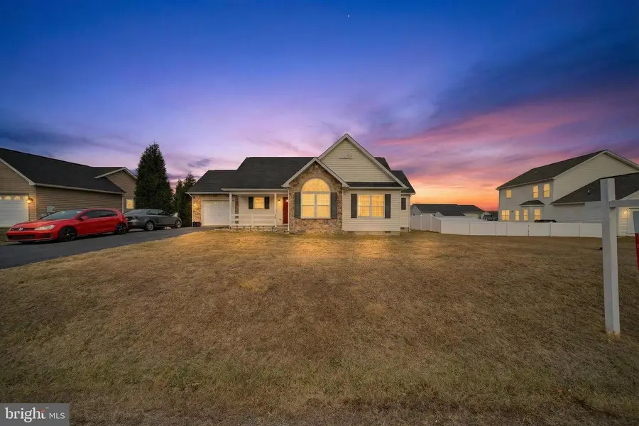 30 Ives St, Martinsburg, WV 25405 - #2