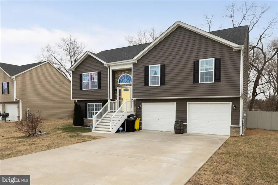 127 Owl Ave, Martinsburg, WV 25405 - Image #2