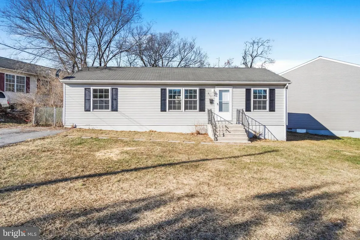 215 Arch St, Martinsburg, WV 25401 - Image #1