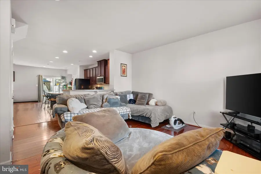 23 Mississippi Pt, Falling Waters, WV 25419 - Image #3