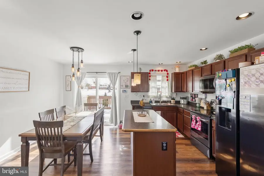 420 Ives St, Martinsburg, WV 25405 - Image #2