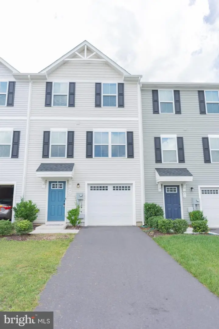 90 Ogunquit Dr, Martinsburg, WV 25403 - Image #2