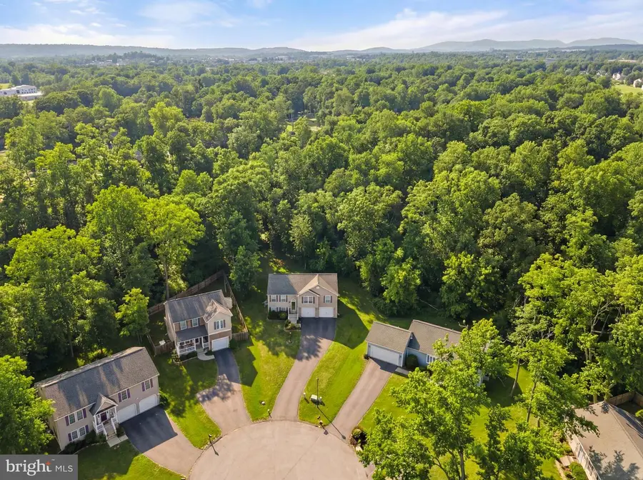 111 Hosta, Martinsburg, WV 25401 - Image #2