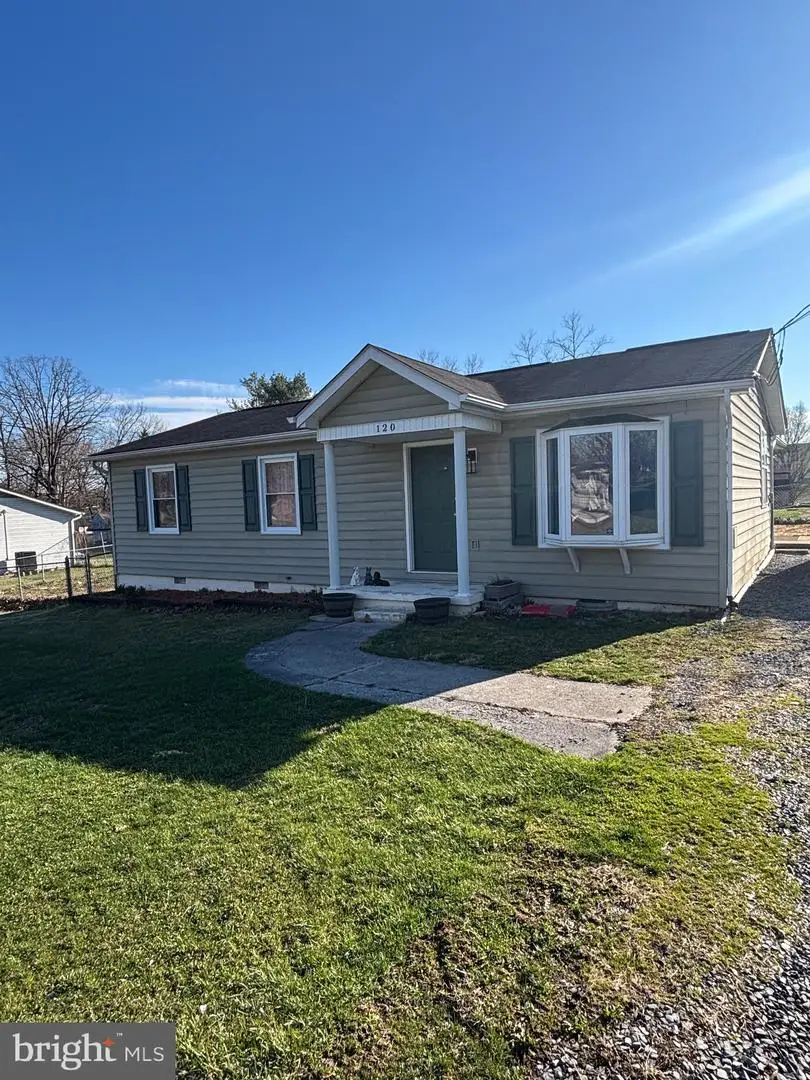 120 Harding Ln, Inwood, WV 25428 - #2