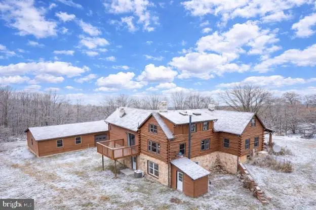 325 Saddlebred Dr, Hedgesville, WV 25427 - #2