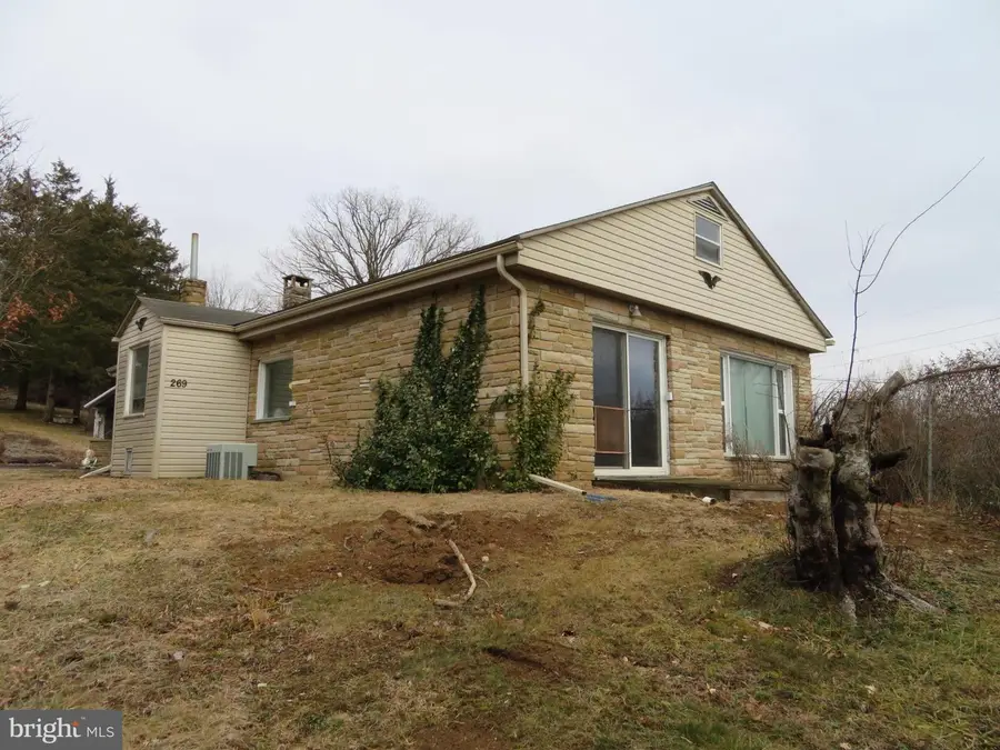 269 Crawford Quarry Rd, Falling Waters, WV 25419 - #2