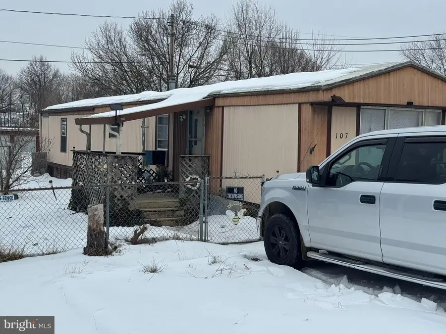 107 Rudolph Ct, Martinsburg, WV 25404 - #2