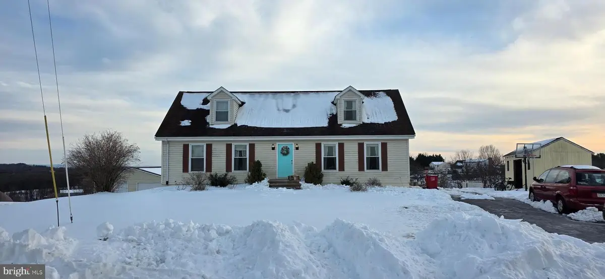 94 Tulip Ct, Falling Waters, WV 25419 - #1