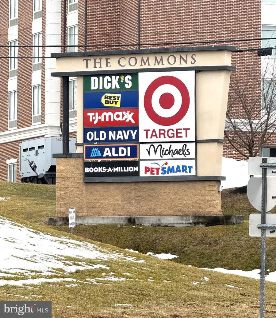 Retail Commons Pkw, Martinsburg, WV 25403 - #3