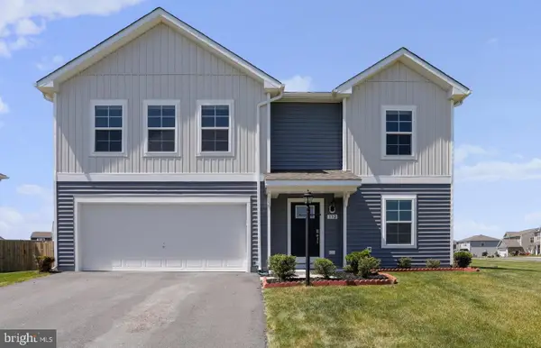 152 Eurasian Dr, BUNKER HILL, WV 25413