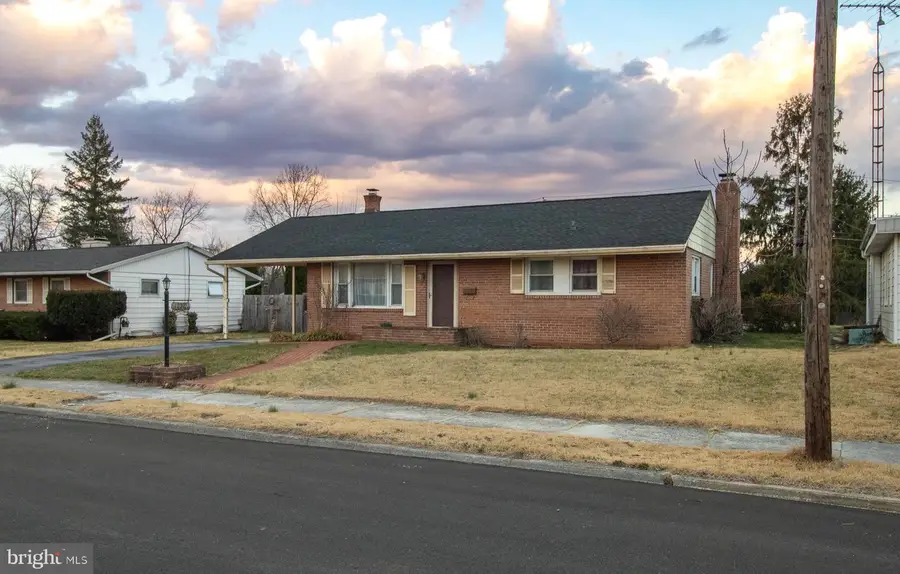 1114 Circle Dr, Martinsburg, WV 25401 - #3