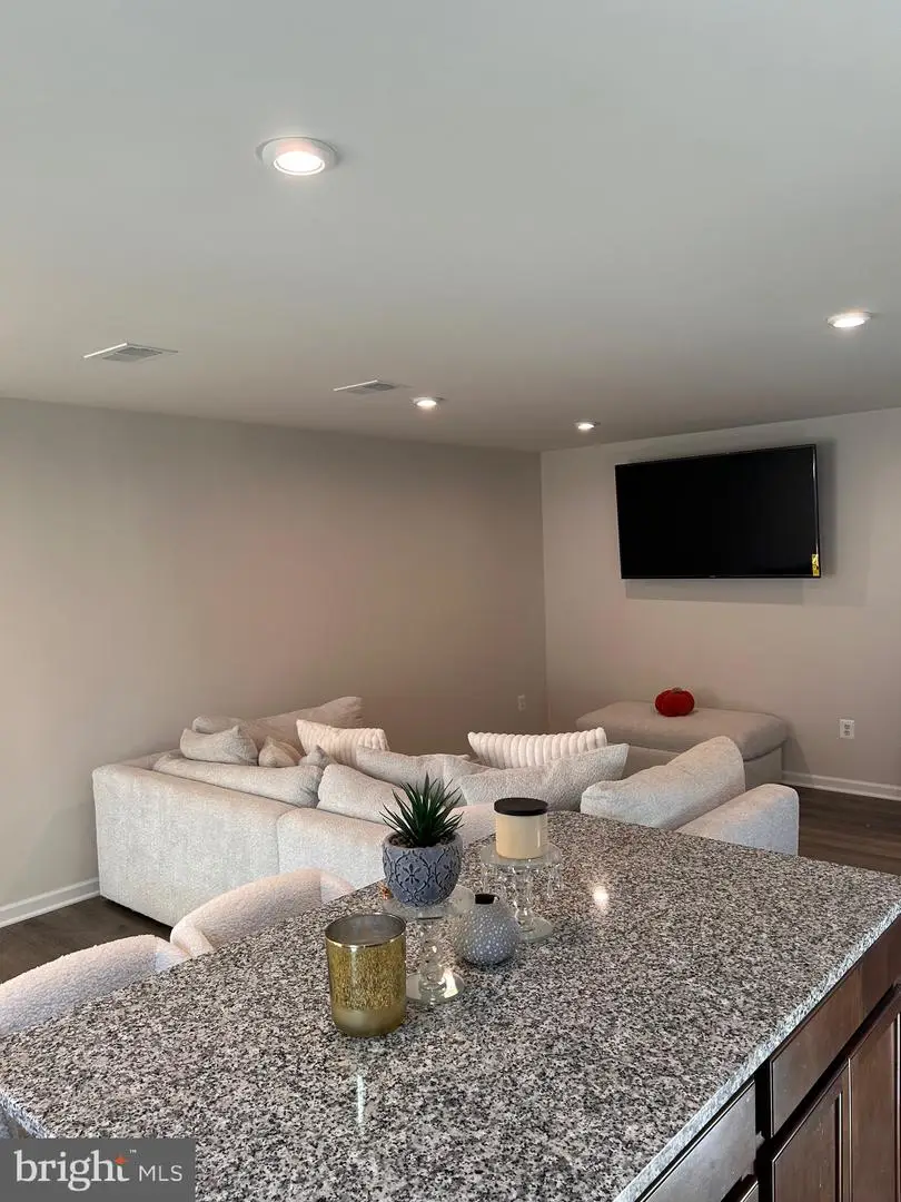 91 Otero Ln, Hedgesville, WV 25427 - #2