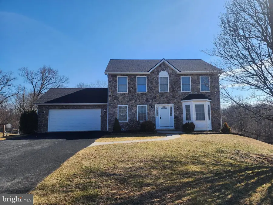 185 Embassy Ct, Martinsburg, WV 25405 - #3