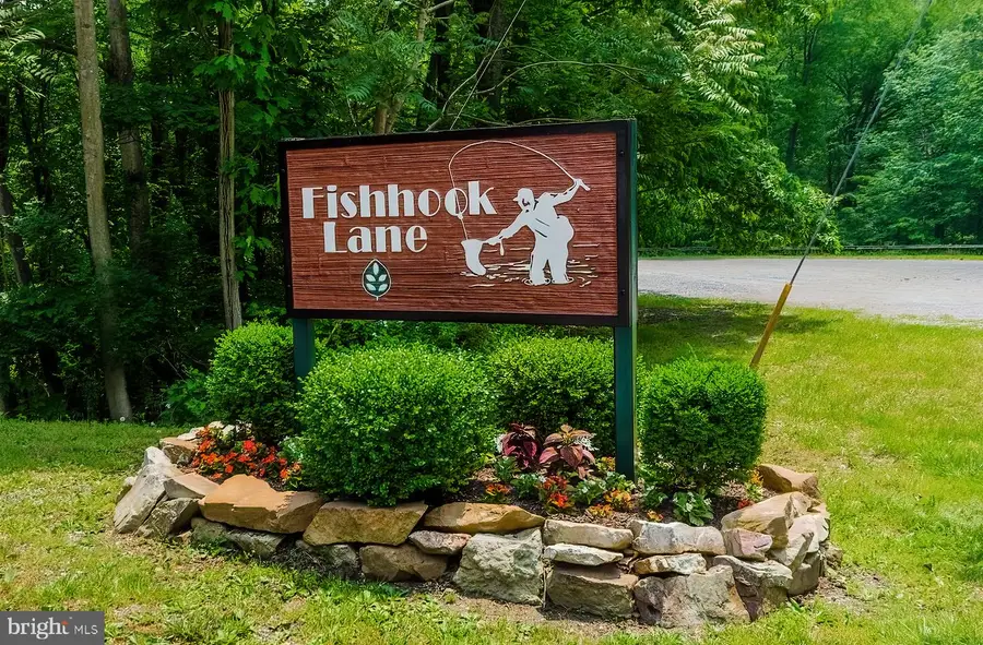 164 Fishhook Ln, Hedgesville, WV 25427 - #2